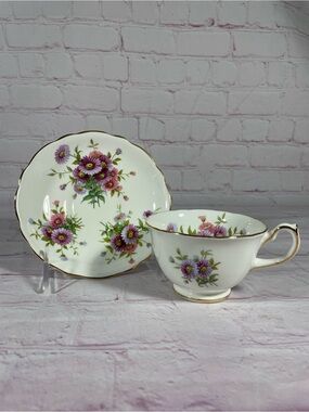 Vintage Hammersley Floral 4149 Bone China Footed Teacup and Saucer Set England
